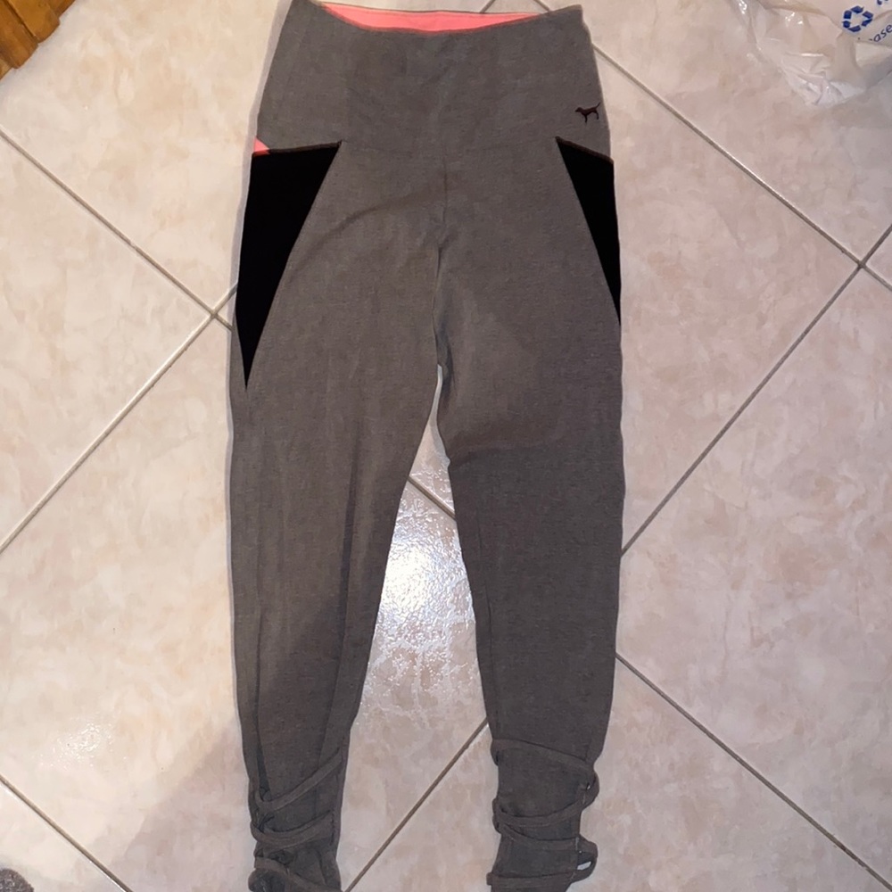 XS VS PINK Grey leggings